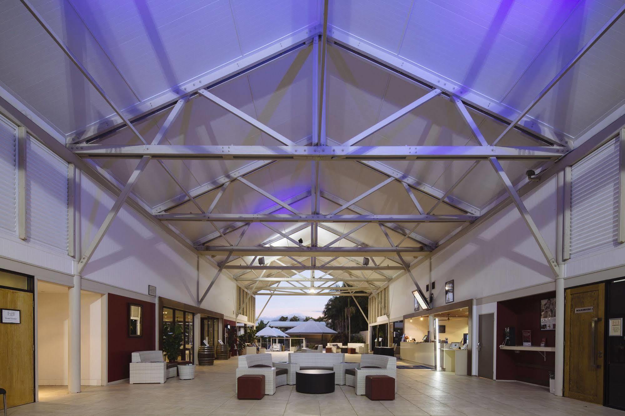 Mercure Townsville Exterior foto